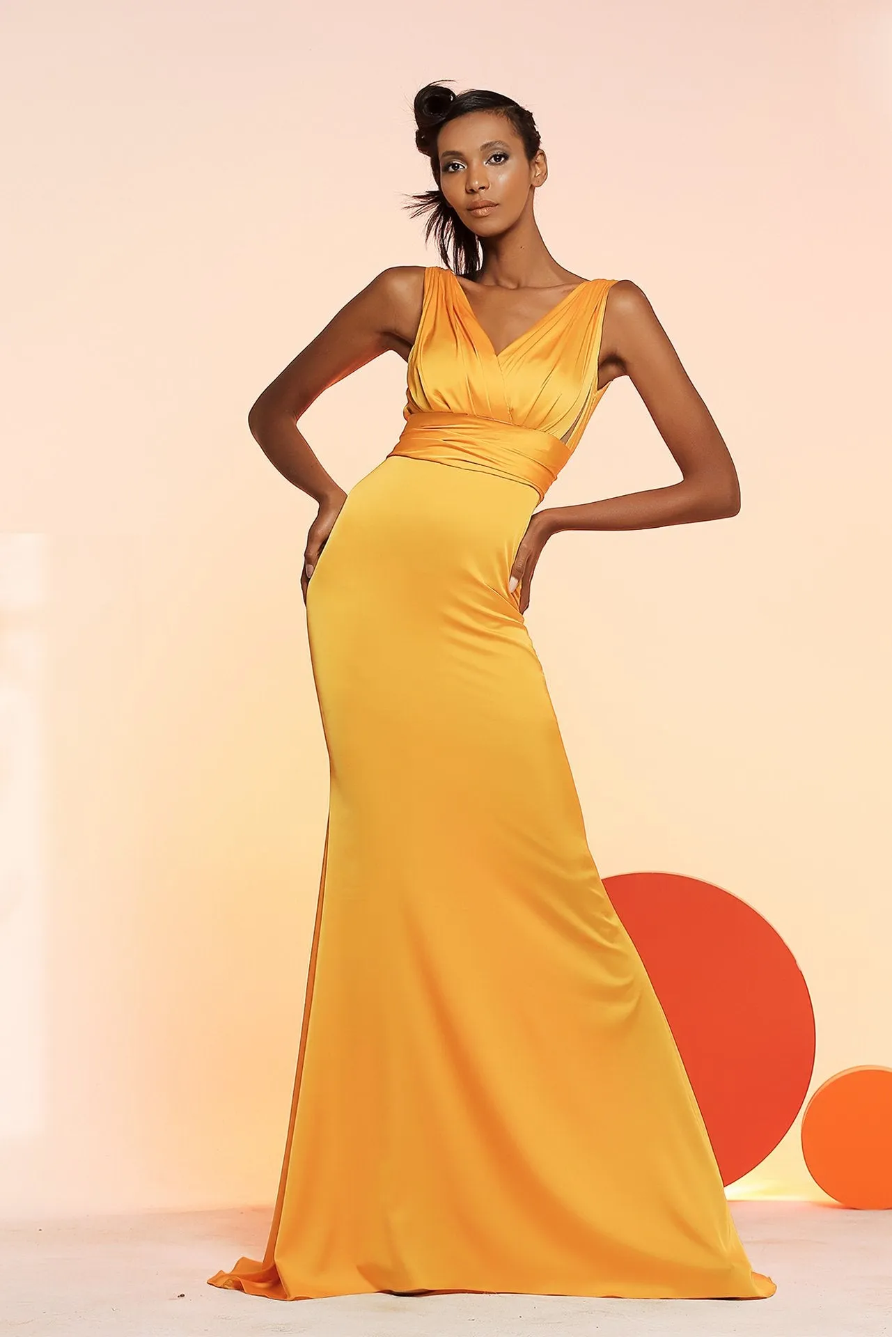 Sleeveless Flowy Dress with Cutout