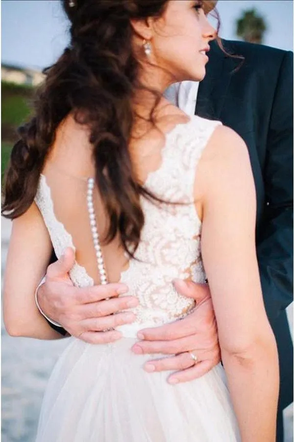Summer Beach Lace Top Boho Wedding Dress with V Back